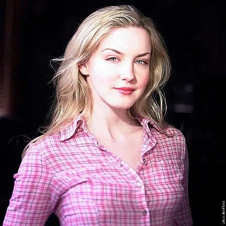 克里斯丁·亚当斯 Kristin Adams照片