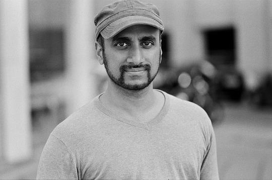 穆拉利·佩鲁马尔 Murali Perumal照片