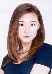 王乙琨 Yikun Wang照片