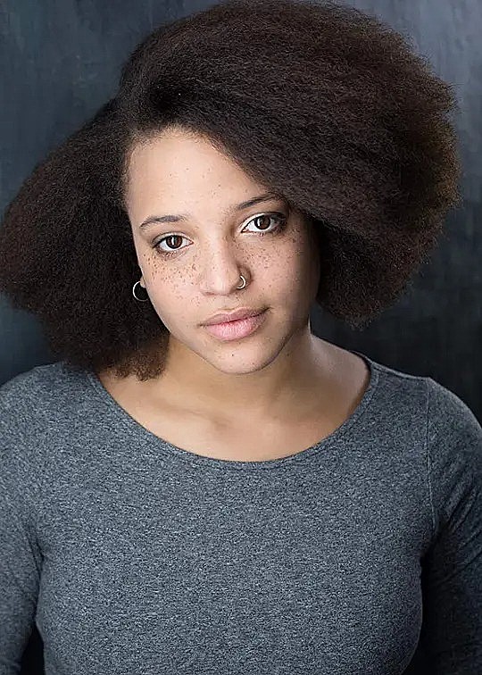 拉亚·刘易斯 Laya Lewis照片
