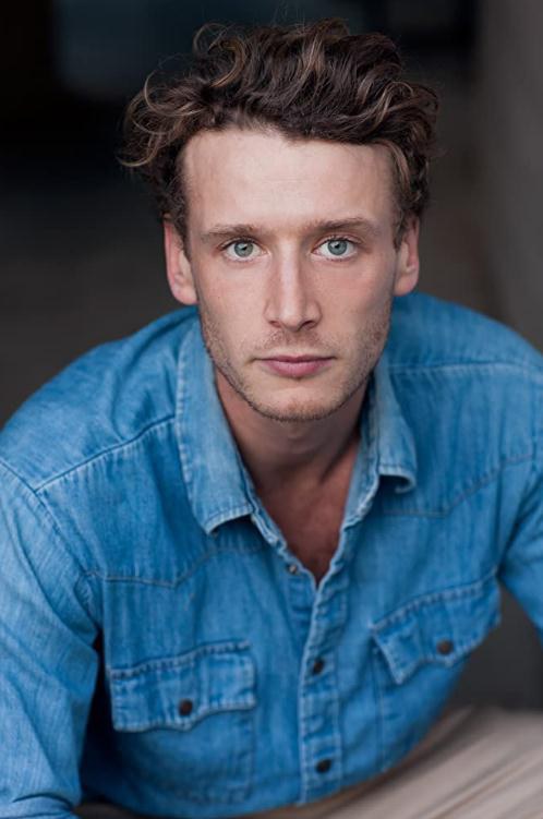 乔丹·穆尼 Jordan Mooney照片