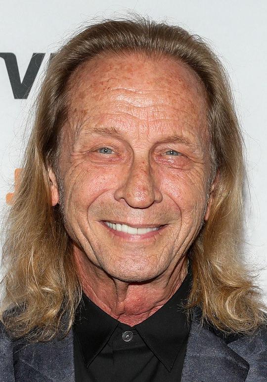 保罗·拉西 Paul Raci照片