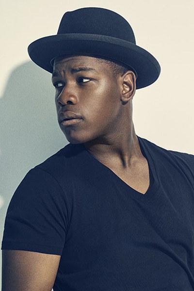 约翰·博耶加 John Boyega照片