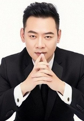 陈轶 Yi Chen照片