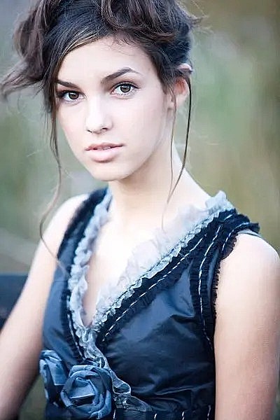 Denyse Tontz照片