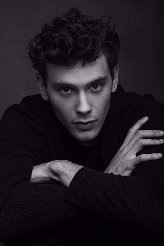 库珀·科奇 Cooper Koch照片