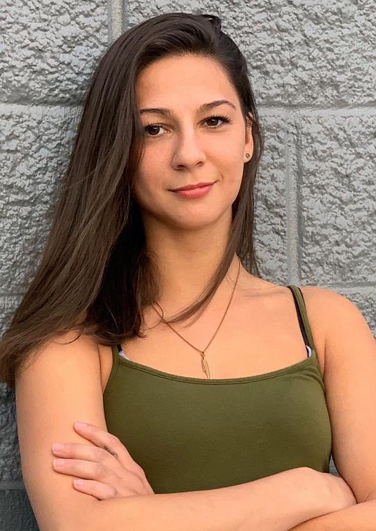 安吉尔·利亚·斯皮塔勒 Angel Lia Spitale照片