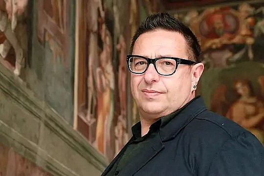 瓦尔德马·雅努茨扎克 Waldemar Januszczak照片