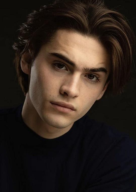 乔舒亚·科利 Joshua Colley照片