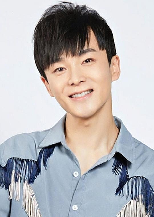 沈凌 Ling Shen照片
