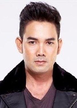 Aek Rangsiroj Phanpheng照片