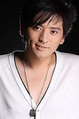 晋晗宁 Hanning Jin照片