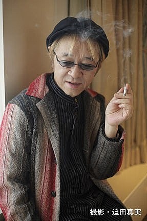 绫辻行人 Yukito Ayatsuji照片