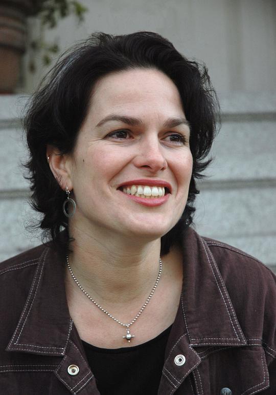 阿曼达·米歇利 Amanda Micheli照片