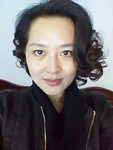 栗梅 Mei Li照片