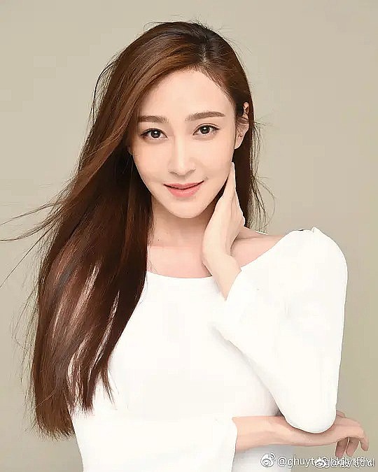 殷飞 Fei Yin照片