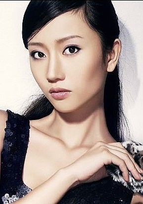 邬雩儿 Yu＇er Wu照片