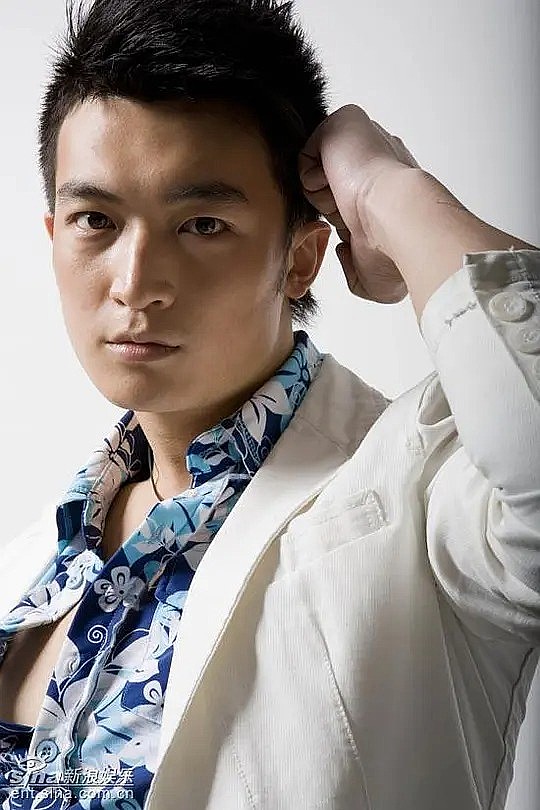郑鹏飞 Pengfei Zheng照片