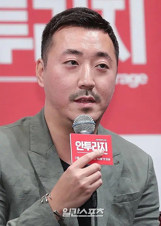 张荣佑 Young-woo Jang照片
