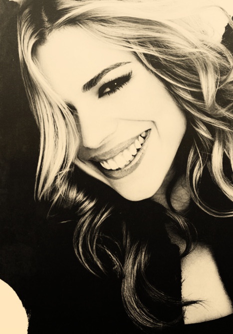 比莉·派佩 Billie Piper照片