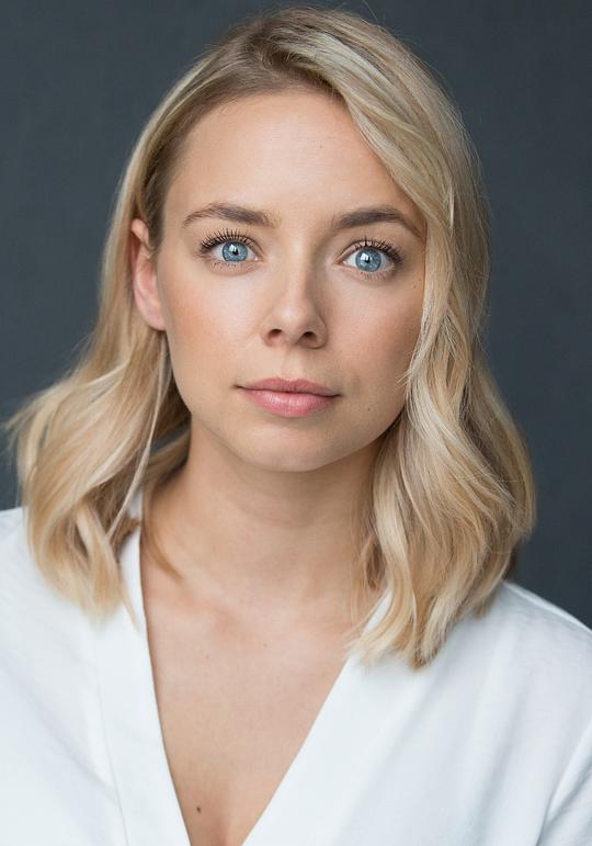 萨沙·帕金森 Sacha Parkinson照片