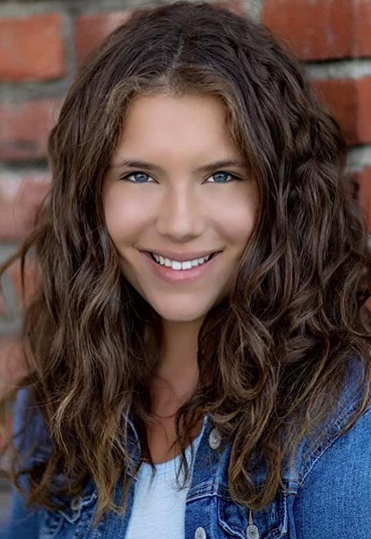 齐雅拉·德安布罗西奥 Chiara D'Ambrosio照片