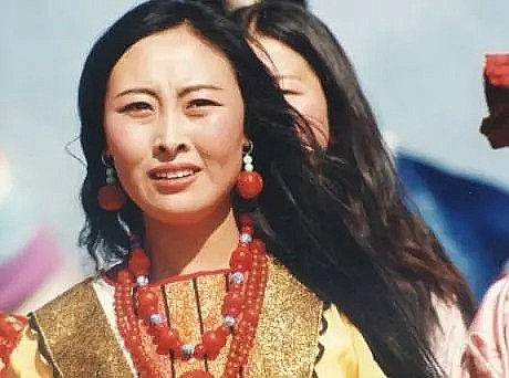 娜仁高娃 Na Ren Gao Wa照片