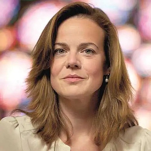海伦·卡斯托 Helen Castor照片
