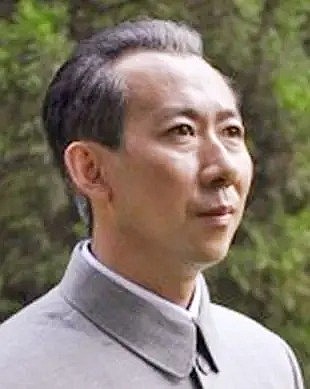 邱洪晨 Hongchen Qiu照片