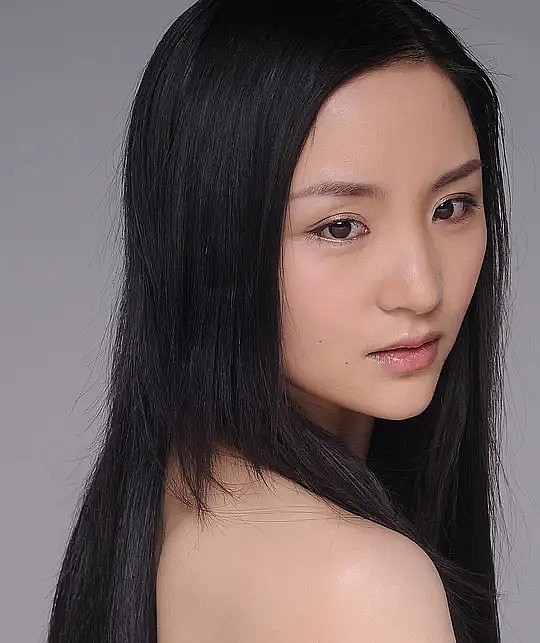 鸿利 Li Hong照片