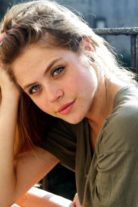 奥莉维亚·卢卡尔迪 Olivia Luccardi照片