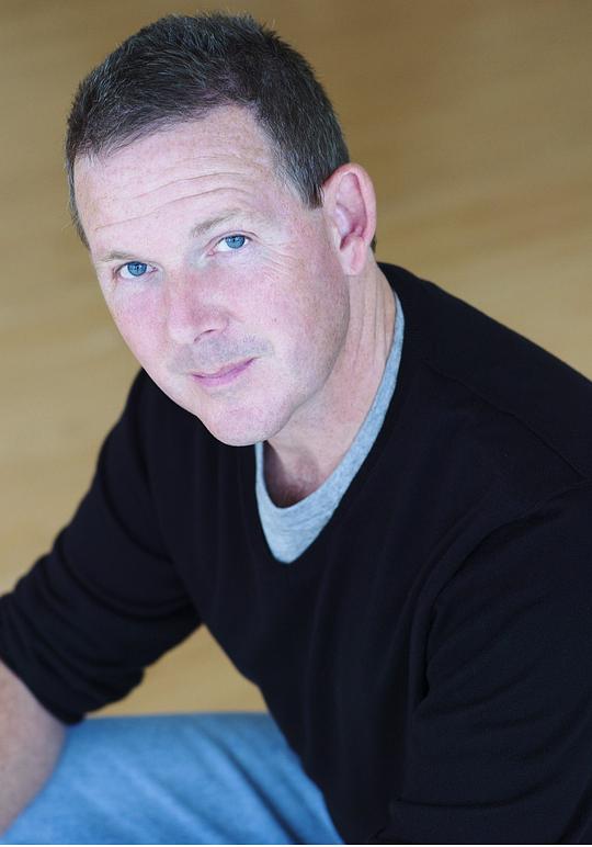 约翰·洛根 John Logan照片