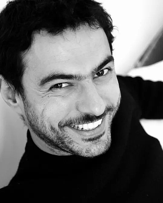 Olivier Dujols照片