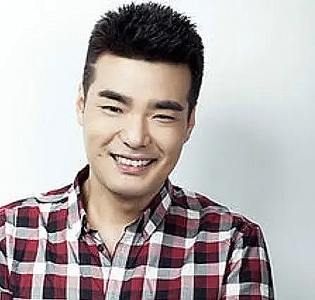 张燃 Ran Zhang照片