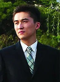 王仪伟 Yiwei Wang照片
