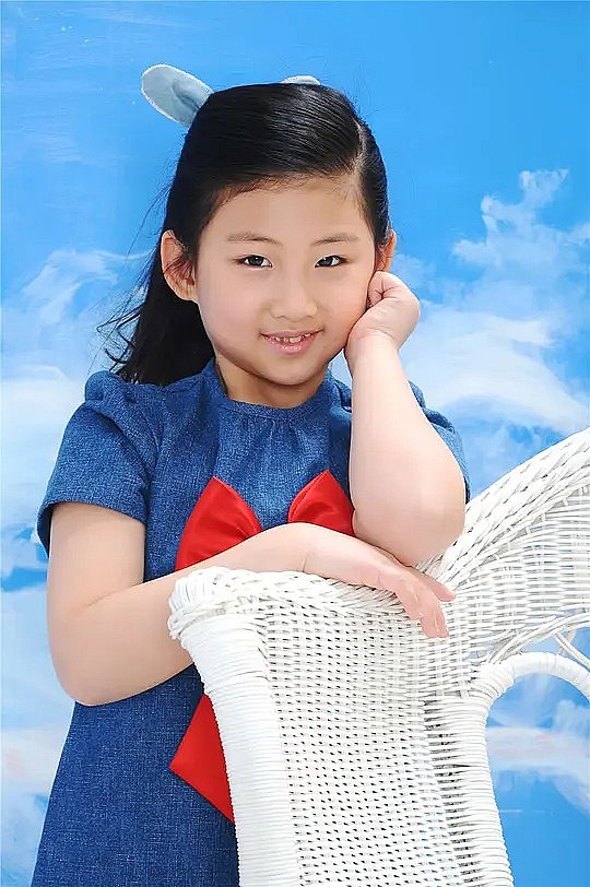 姚宏合美 Honghemei Yao照片