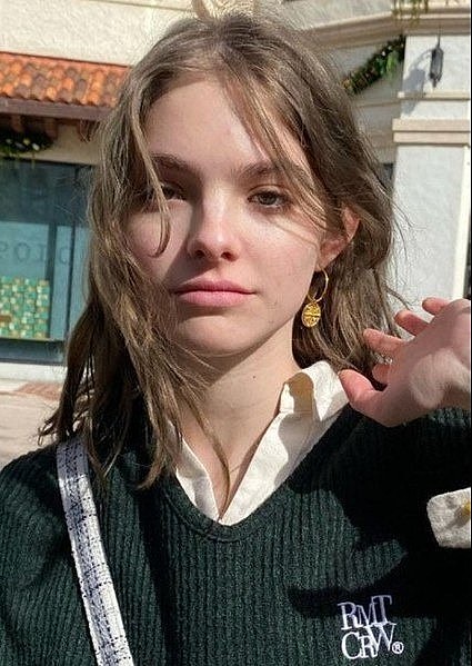 伊莎贝尔·迈尔斯 Isabel Myers照片