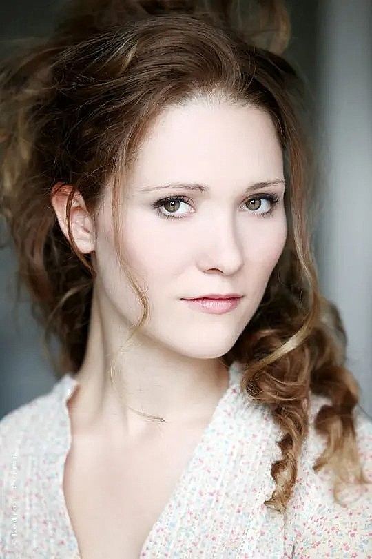 Claire Sermonne照片