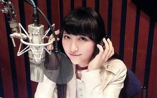 山崎惠理 Erii Yamazaki照片