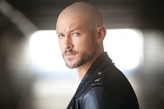 迈克尔·加雷兹戴 Michael Graziadei照片