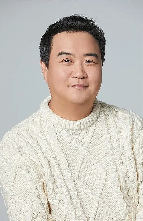 郑志顺 Ji-Soon Jung照片