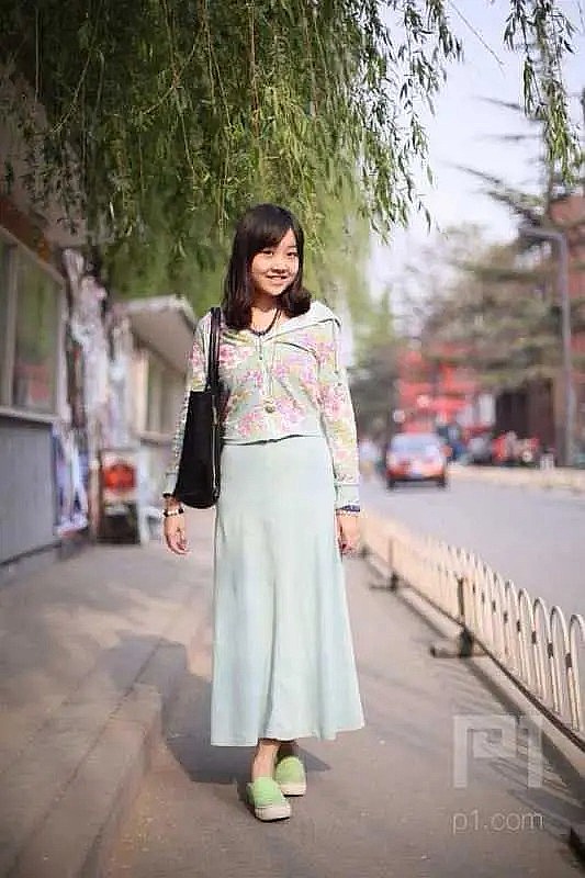 潘越 Yue Pan照片