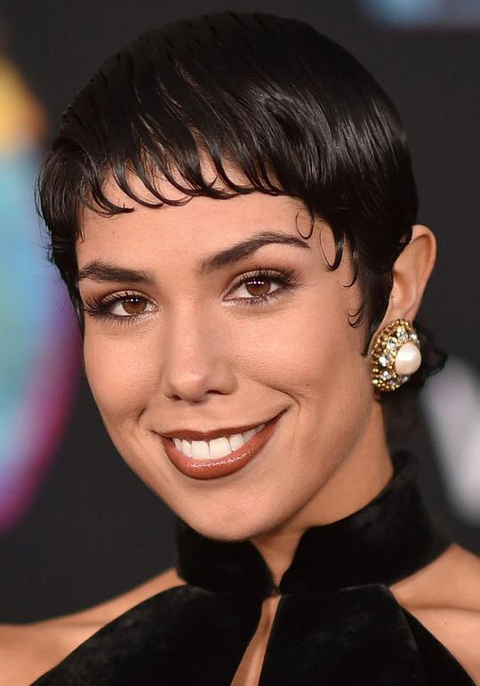 杰西卡·达罗 Jessica Darrow照片