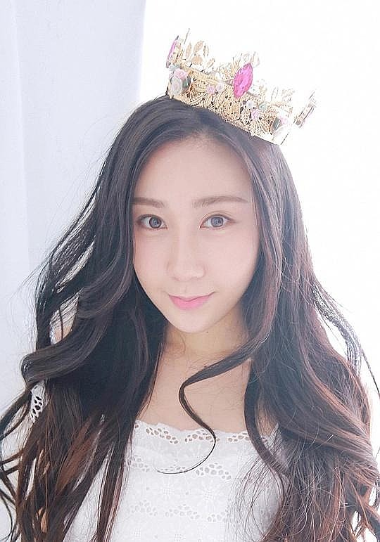 水亦诗 Yishi Shui照片