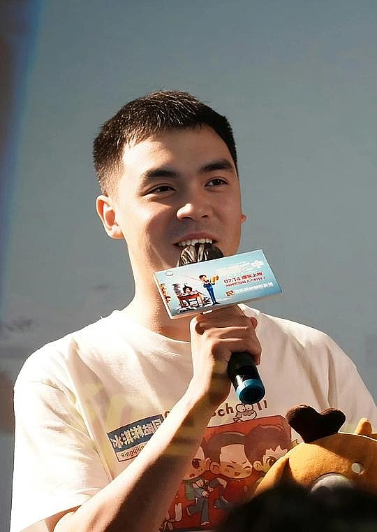 姜峰 Feng Jiang照片