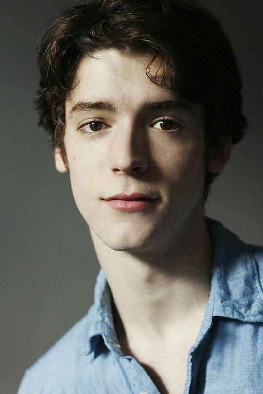 皮可·亚历山大 Pico Alexander照片