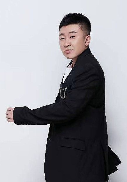 李正尧照片