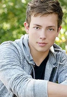 乔什·布雷洛克 Josh Blaylock照片