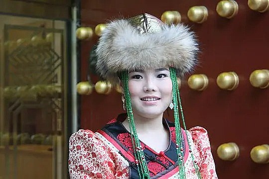 阿木古楞 Amuguleng照片