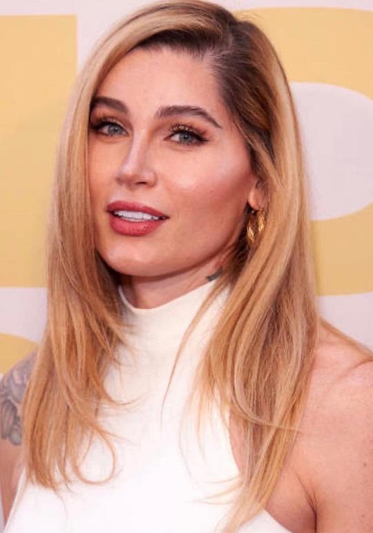 崔斯·莱赛特 Trace Lysette照片